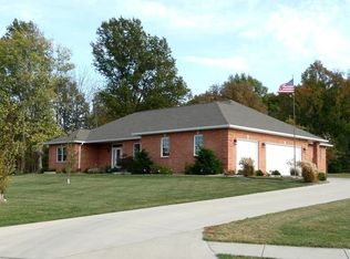 1106 Anna Ct, Lebanon, IL 62254