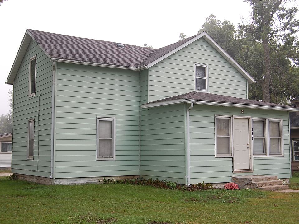 1st image of 952 McMillan St