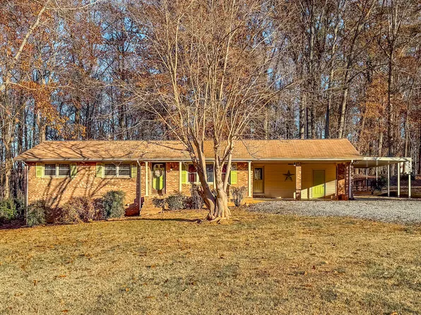 10504 N Roxboro Rd, Bahama, NC 27503