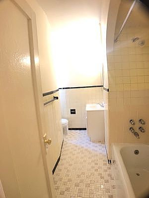 3rd image of 667 Ocean Ave APT 6A