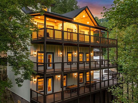 3rd image of 752 Loop Rd Lot 2