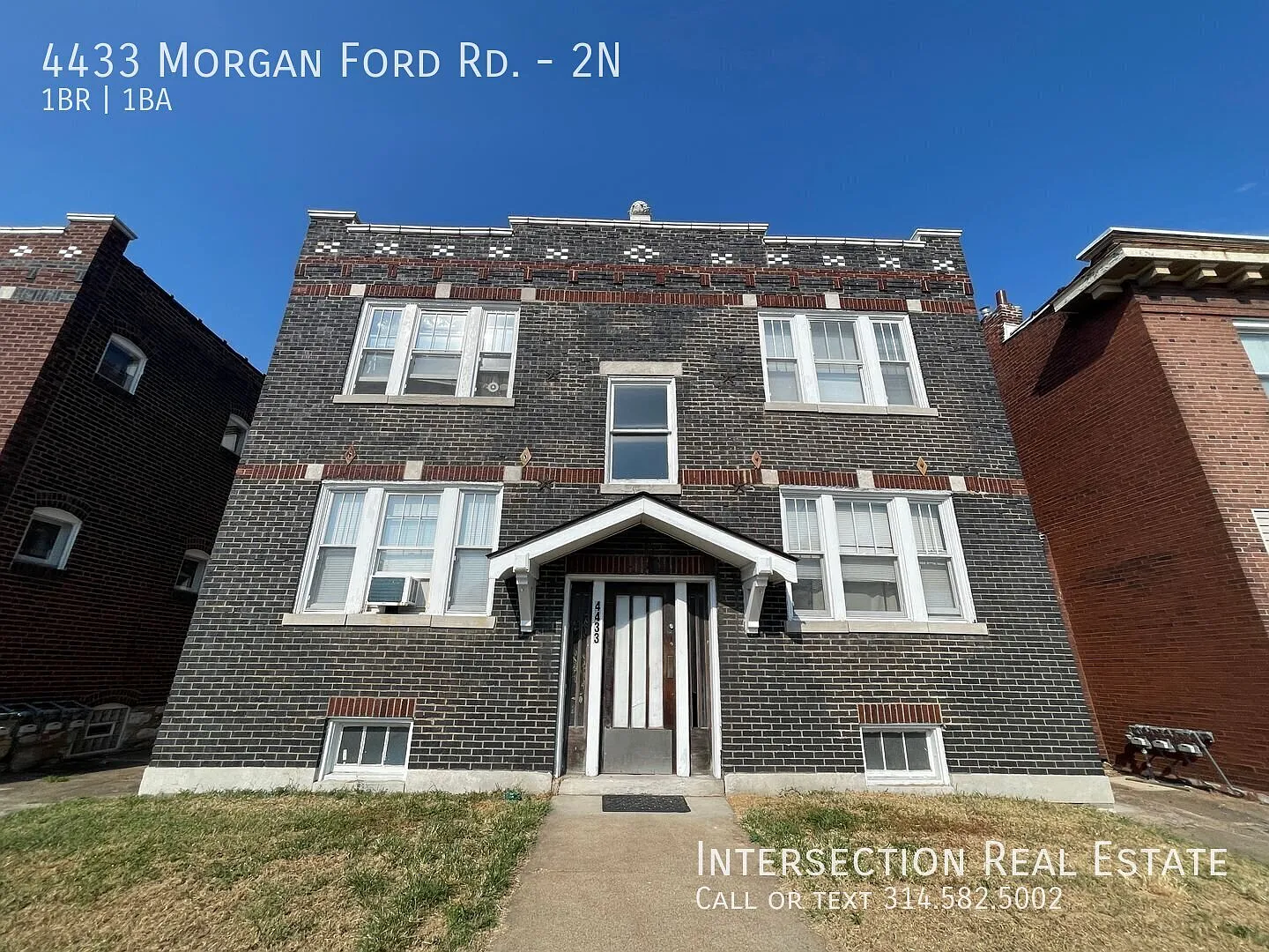 Beautifully Renovated, Spacious 1 Bedroom in Bevo — Photo 1