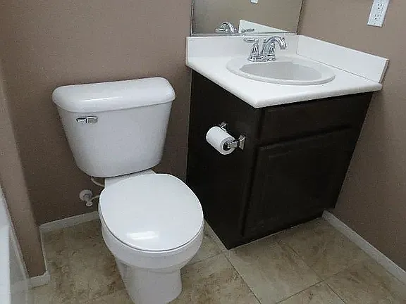 3 bed, 1586 sqft, $900 — Photo 3