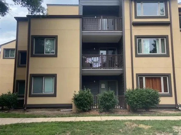 1305 Sayre Dr, Princeton, NJ 08540