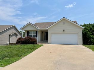 12995 NW Oakview Dr, Platte City, MO 64079