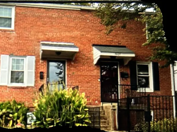 3607 25th St S, Arlington, VA 22206