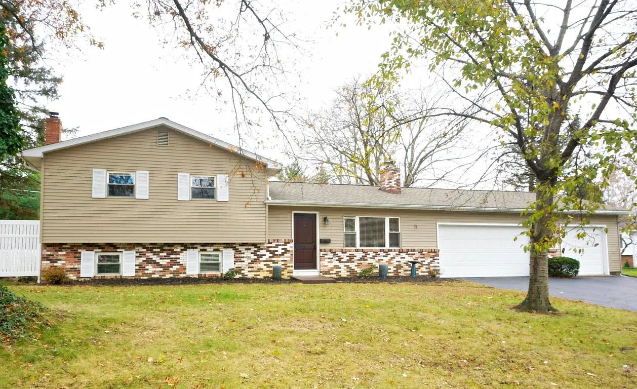 273 Rocky Fork Dr N photo 1