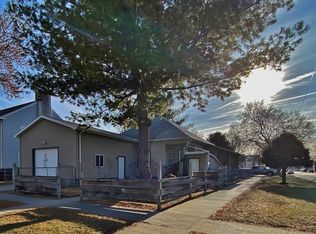 921 W 5th St, Grand Island, NE 68801