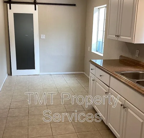 4116 W Nichols Ave — Photo 4