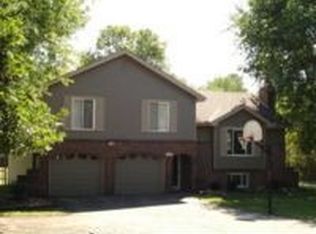 16110 Marcrest Dr, Kearney, MO 64060