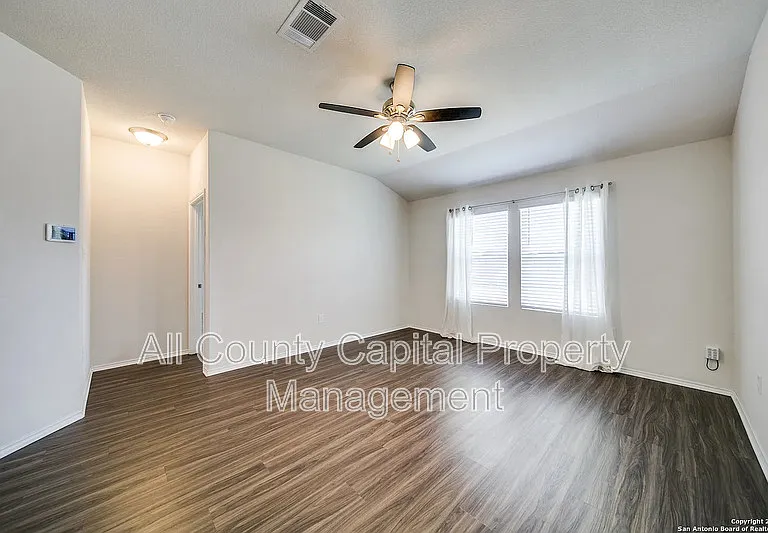 509 Moonvine Way — Photo 7