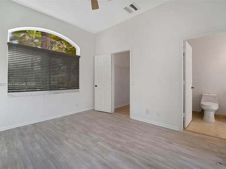 1666 Victoria Pointe Cir — Photo 56