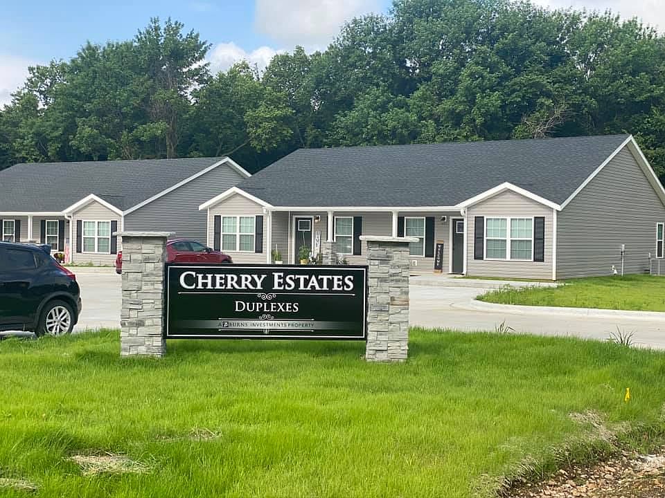 1st image of 504 Cherry Ln #E