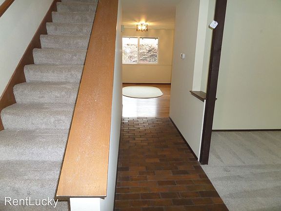 4th image of 7036 NE 147th St