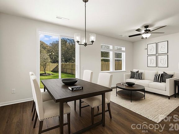 5th image of 3102 Markland Dr