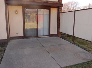 304 N 75th Ct, Lincoln, NE 68505