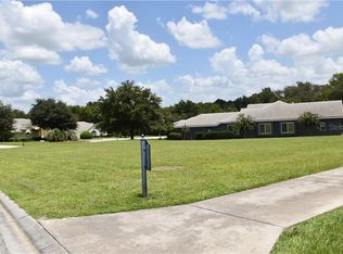 34524 Merion Ct, Dade City, FL 33525