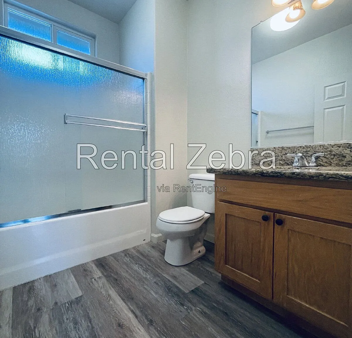 2 bed, 2.0 bath, 1200 sqft, $1,649 — Photo 2