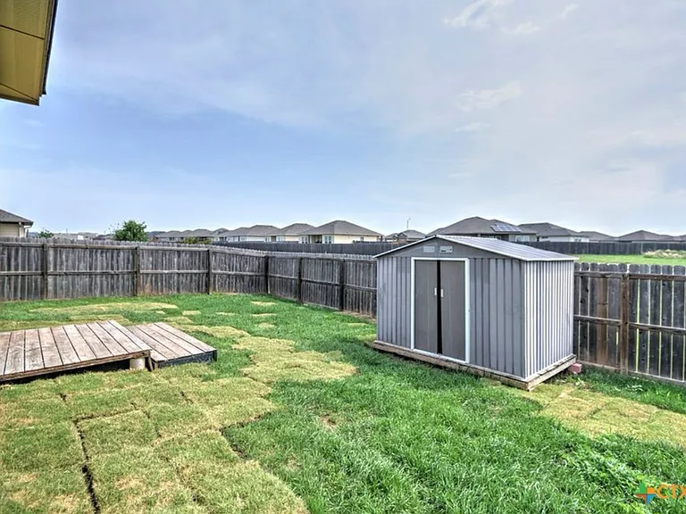 1070 Spring Terrace Loop — Photo 29