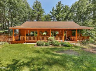 633 E Otis Rd, Otis, MA 01253