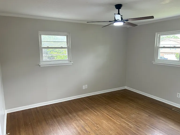 2109 Villaret Dr SW — Photo 10