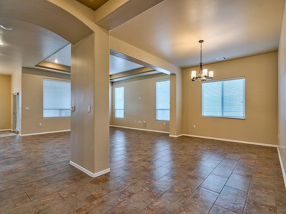 5th image of 1085 Iron Hill Ave