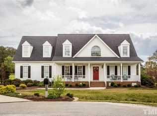 4605 Spring Crest Ct, Fuquay Varina, NC 27526