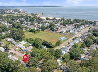 70 Roosevelt Ave, West Haven, CT 06516