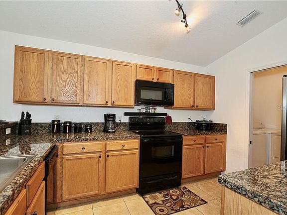 4th image of 551 Bird Ave SE