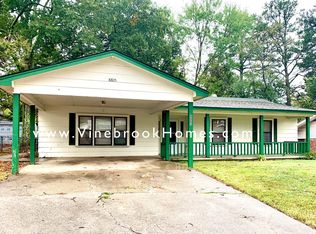 8805 Byron Dr, Little Rock, AR 72205