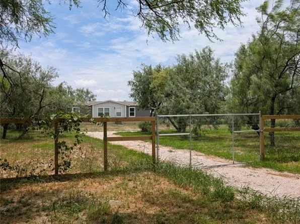 905 W Doffing Rd, San Juan, TX 78589