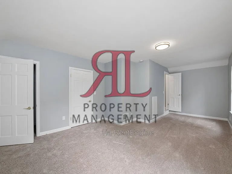 85 Eastmoor Blvd — Photo 27