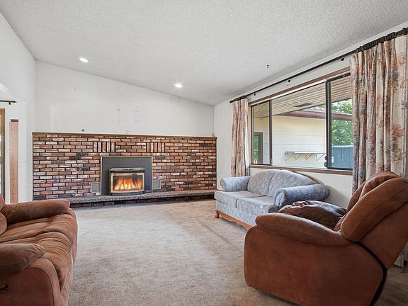 4th image of 12425 W Meadowview Ln