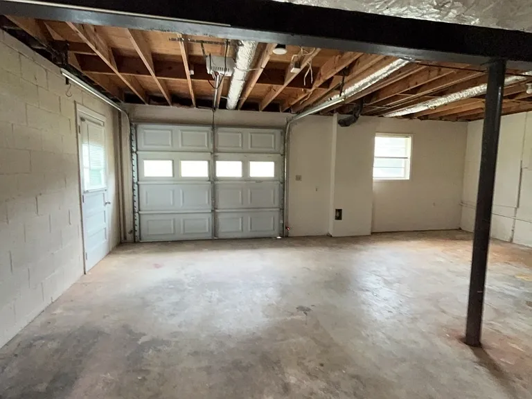1430 High Meadow Dr — Photo 23