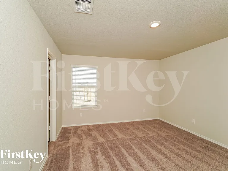 10783 Prusiner Dr — Photo 9