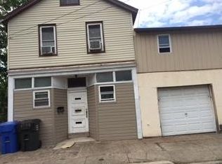 40 Silzer Ave, Iselin, NJ 08830