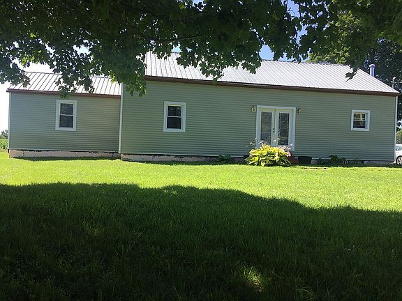 5th image of 73 Depot St