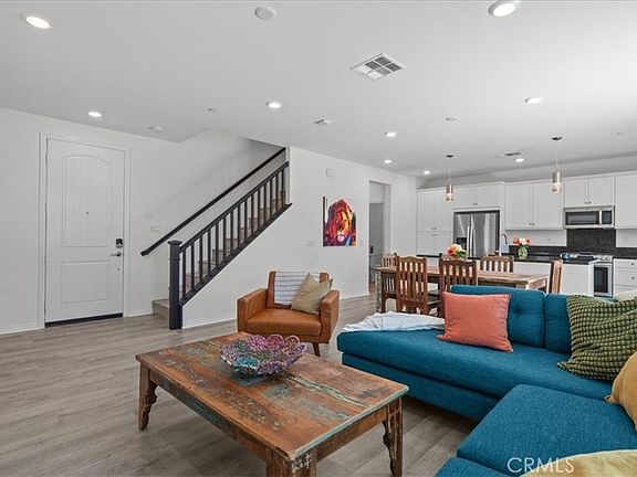 2nd image of 16537 Monteviejo St