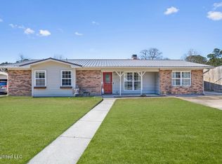 630 Michelle Dr, Biloxi, MS 39532