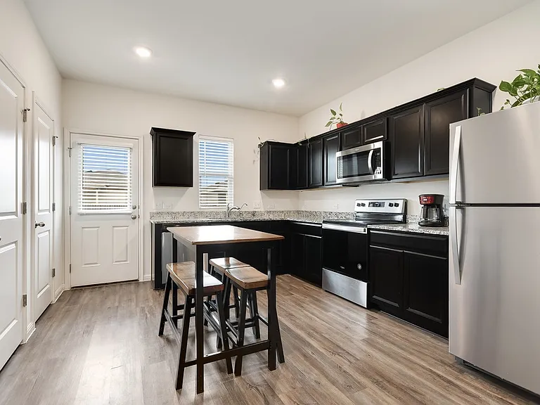 304 Bell Rings Dr — Photo 6