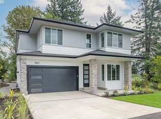 1180 SW 60th Ave, Portland, OR 97221