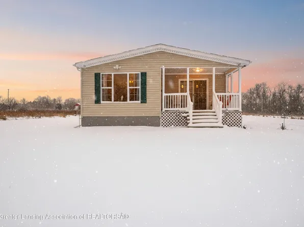 6642 E Spicerville Hwy, Eaton Rapids, MI 48827