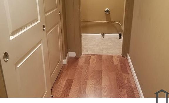 5th image of 8517 Katherine Ave