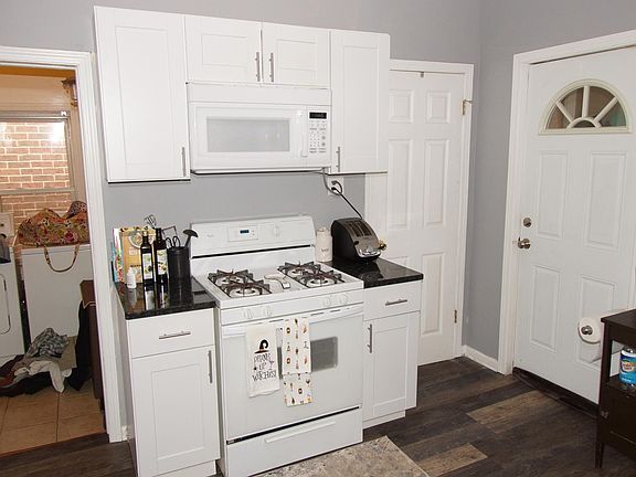 4th image of 1645 N Campbell Ave APT 2R