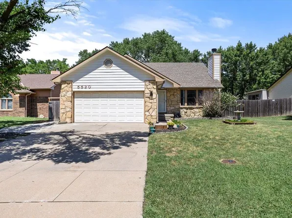 5520 E Falcon Ln, Wichita, KS 67220