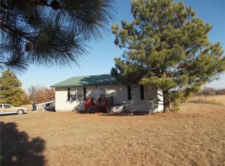 33303 Waco Rd, Shawnee, OK 74801