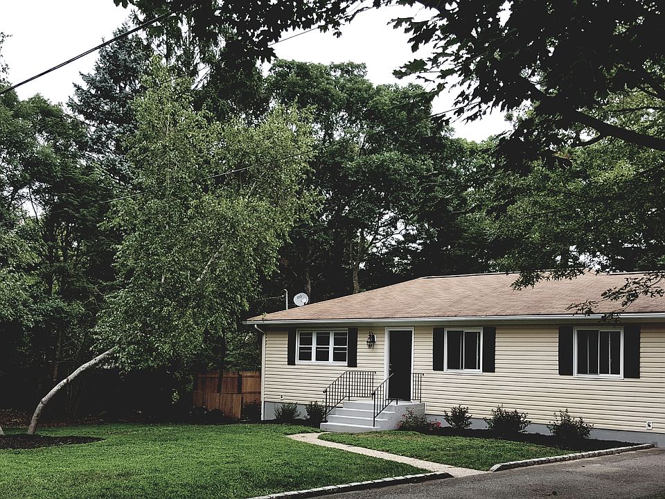 1st image of 201 Newburgh Ave