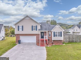 128 Summerfield Ln NE, Calhoun, GA 30701