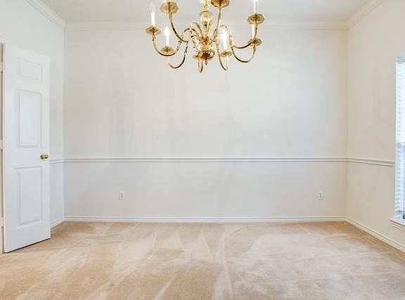 5th image of 4216 Barnsley Dr