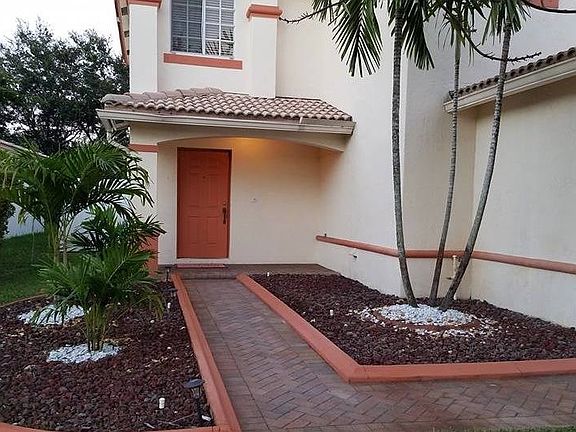 5th image of 12471 SW 45th Dr